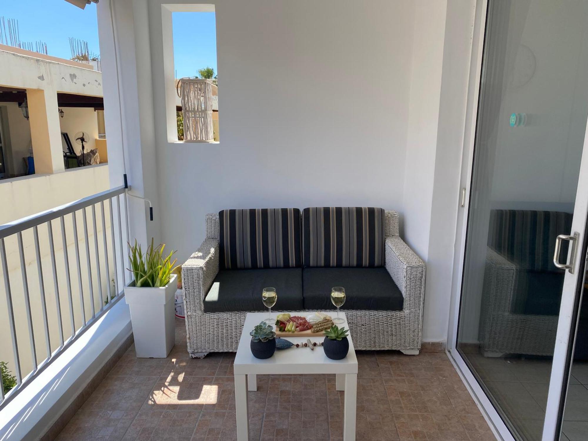 Ev Zin:Cozy, Newly Rennovated, Studio, Swimming Pool B102 파포스 외부 사진